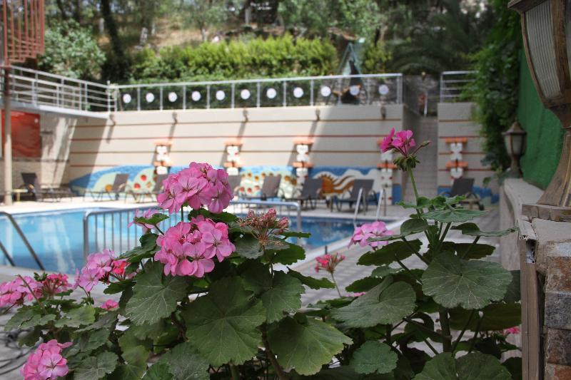 Saturn Hotel Kusadasi Exterior photo