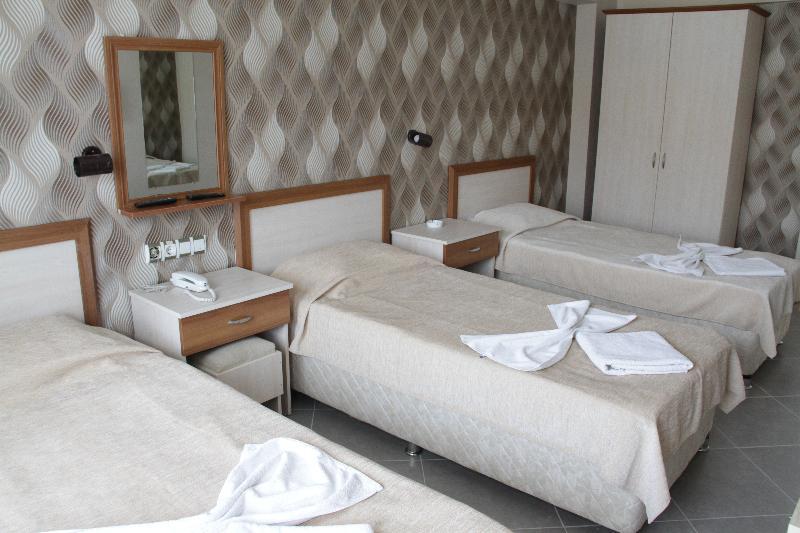 Saturn Hotel Kusadasi Exterior photo