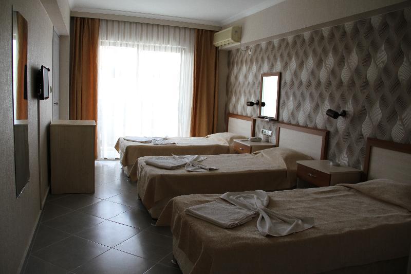 Saturn Hotel Kusadasi Exterior photo