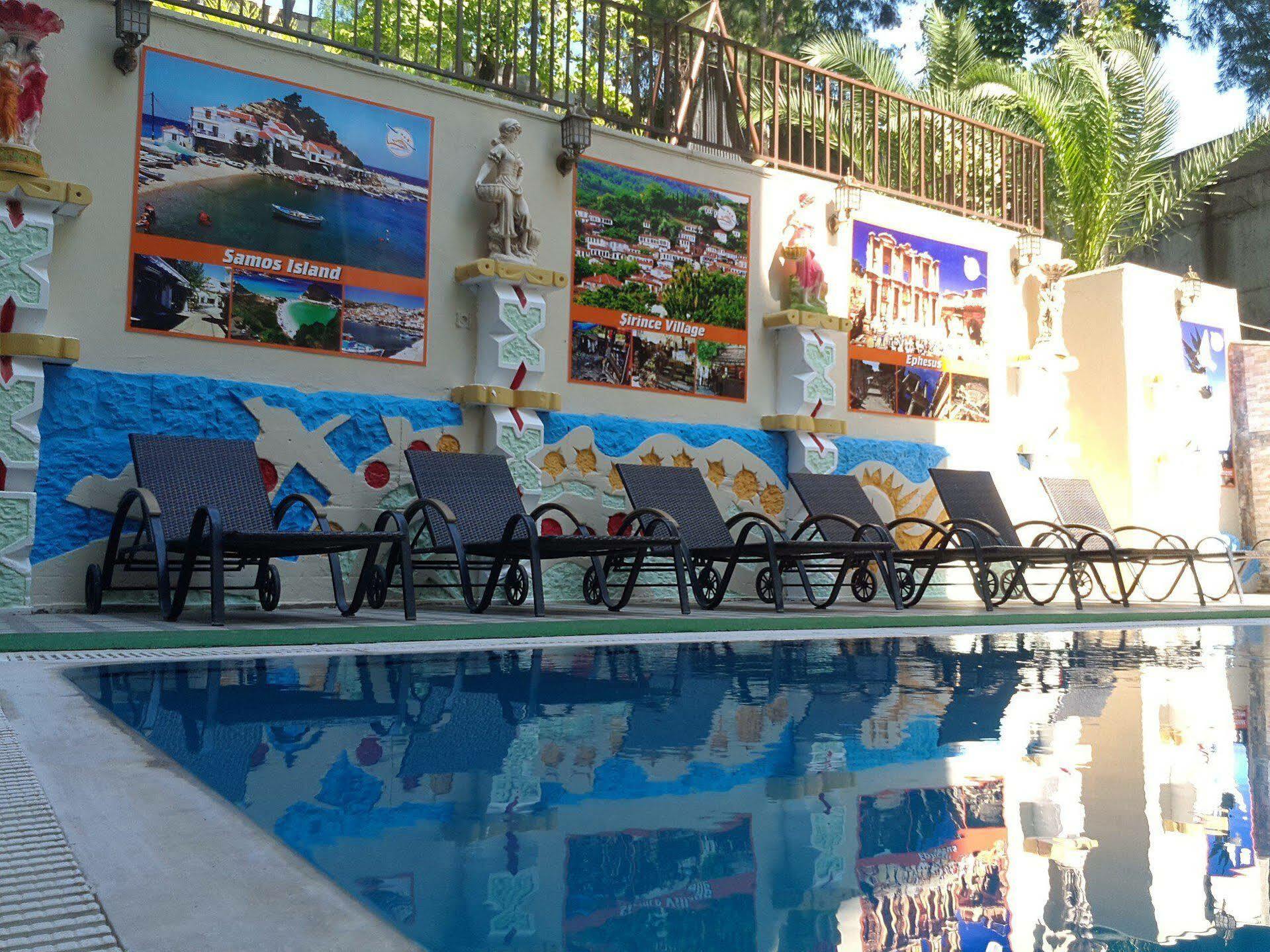 Saturn Hotel Kusadasi Exterior photo